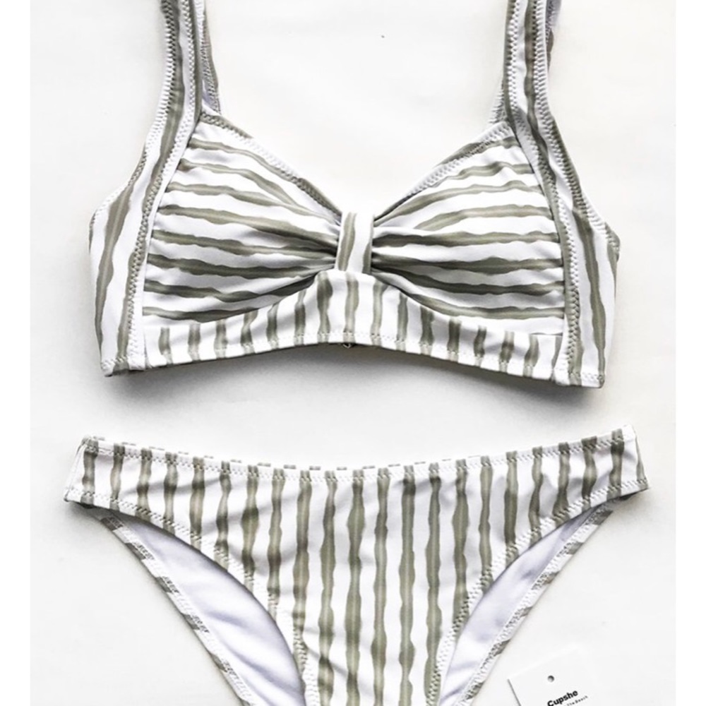 <<Cupshe Two Piece Bikini>>